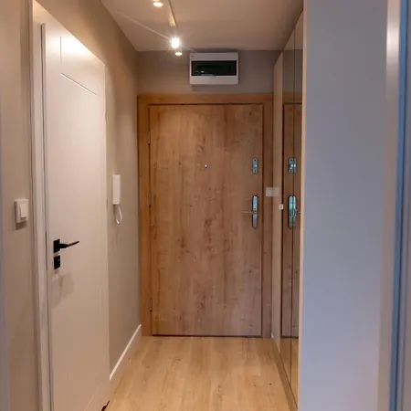 Waveside And Apartment